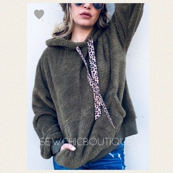 Cozy Olive Fur Hoodie W/ Leopard Straps - Picture 2 of 5